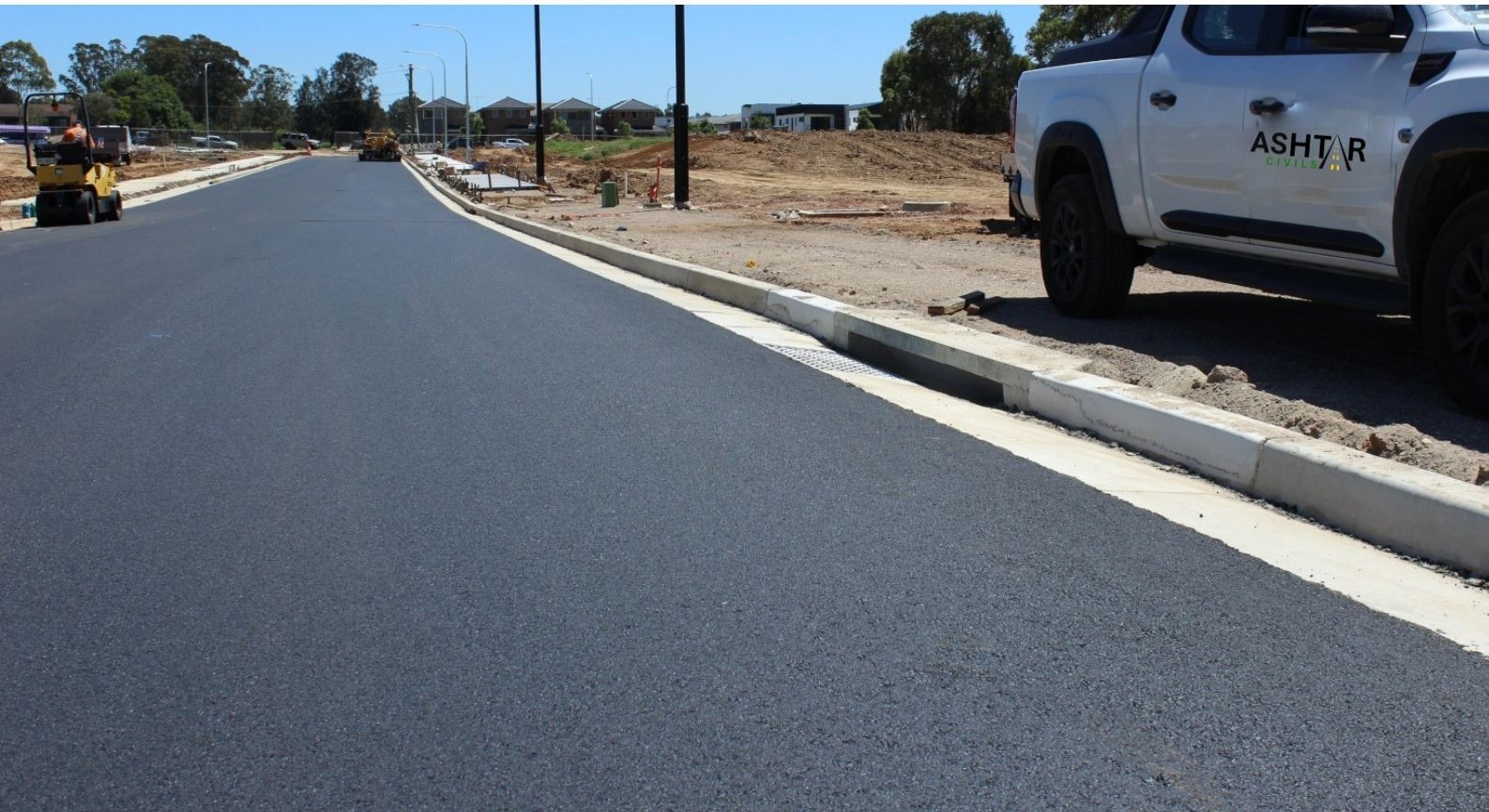 Image shows a fresh Asphalt road by Asphalt Australia